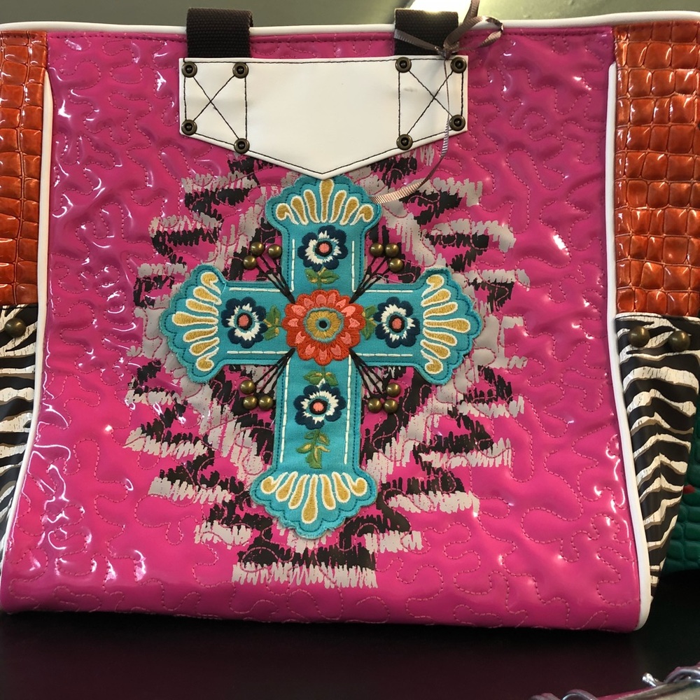 Double D Ranch purses-Pink with embroidered cross